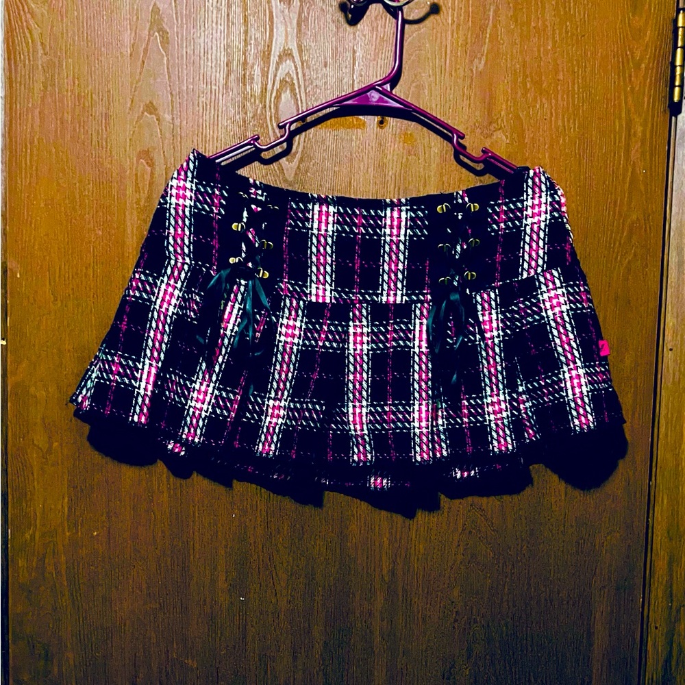 Vintage Tripp NYC pleated corset style pink & black tartan schoolgirl miniskirt